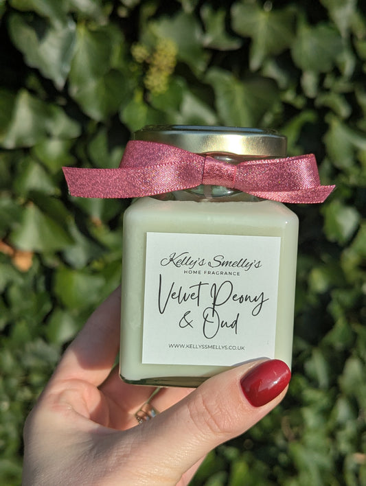 Velvet Peony & Oud Candle Jar
